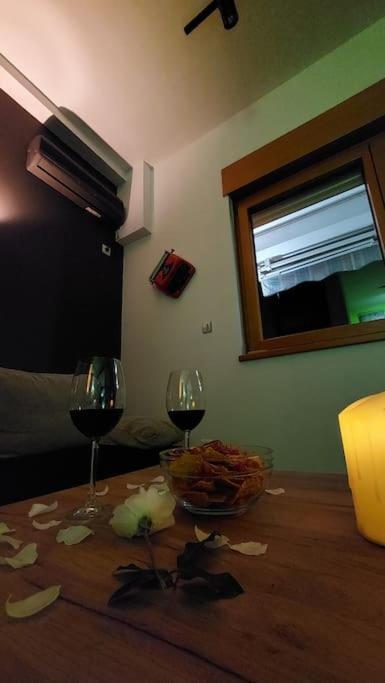 Turquoise Orange, The Art Of Vacation In Belgrade Belgrado Exterior foto