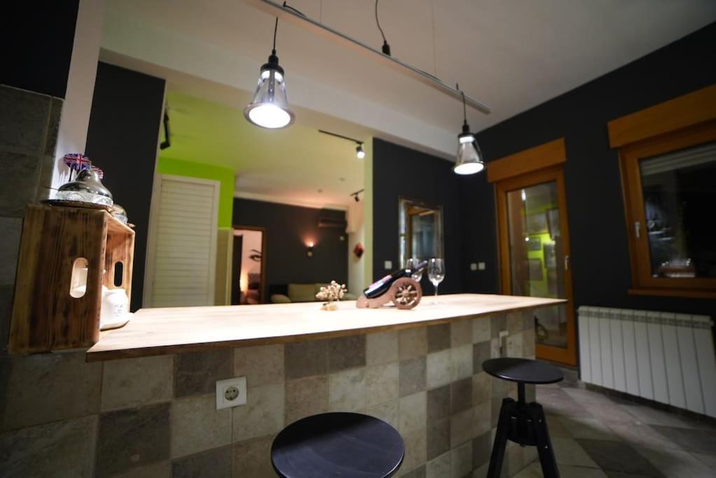 Turquoise Orange, The Art Of Vacation In Belgrade Belgrado Exterior foto