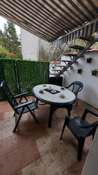 Turquoise Orange, The Art Of Vacation In Belgrade Belgrado Exterior foto